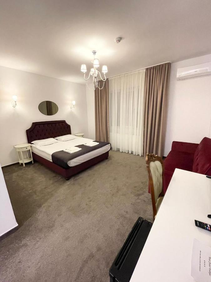 Cochet Boutique Hotell Târgu Jiu Eksteriør bilde