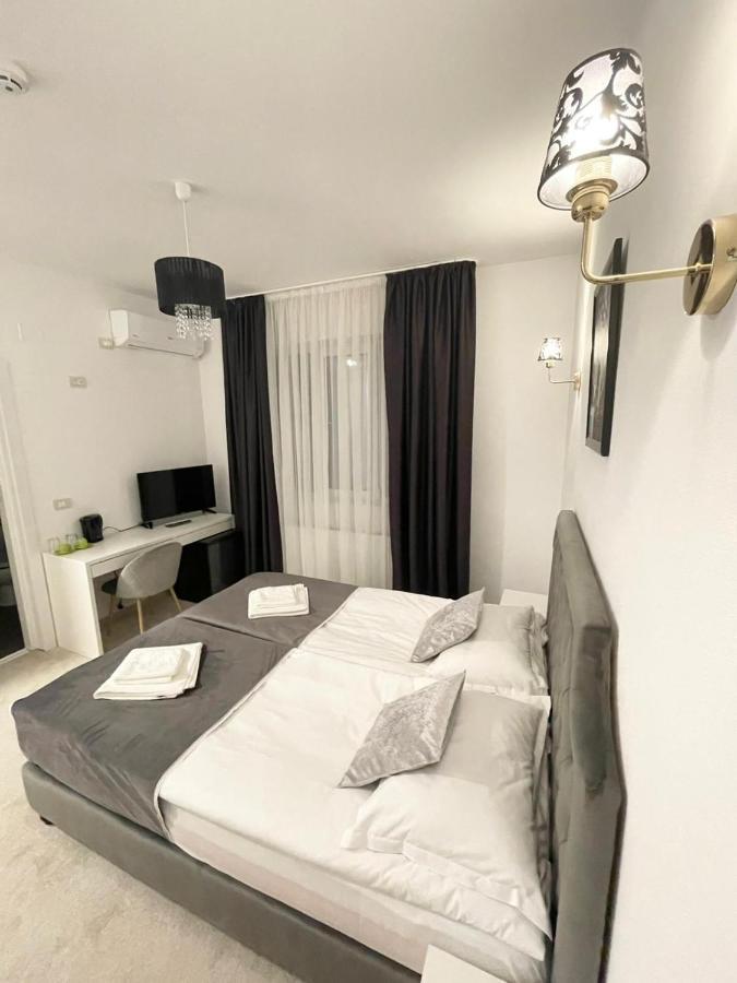 Cochet Boutique Hotell Târgu Jiu Eksteriør bilde