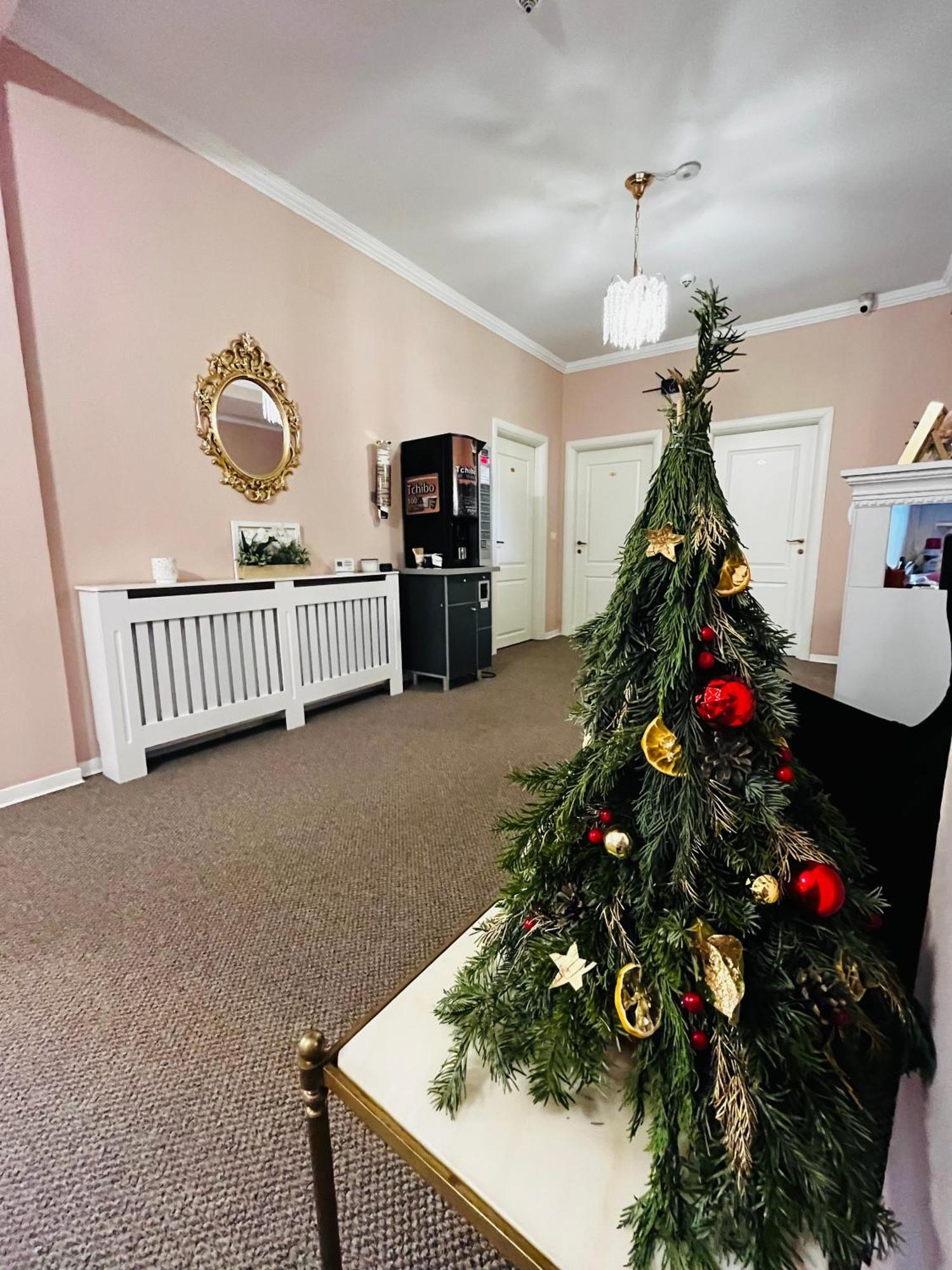 Cochet Boutique Hotell Târgu Jiu Eksteriør bilde